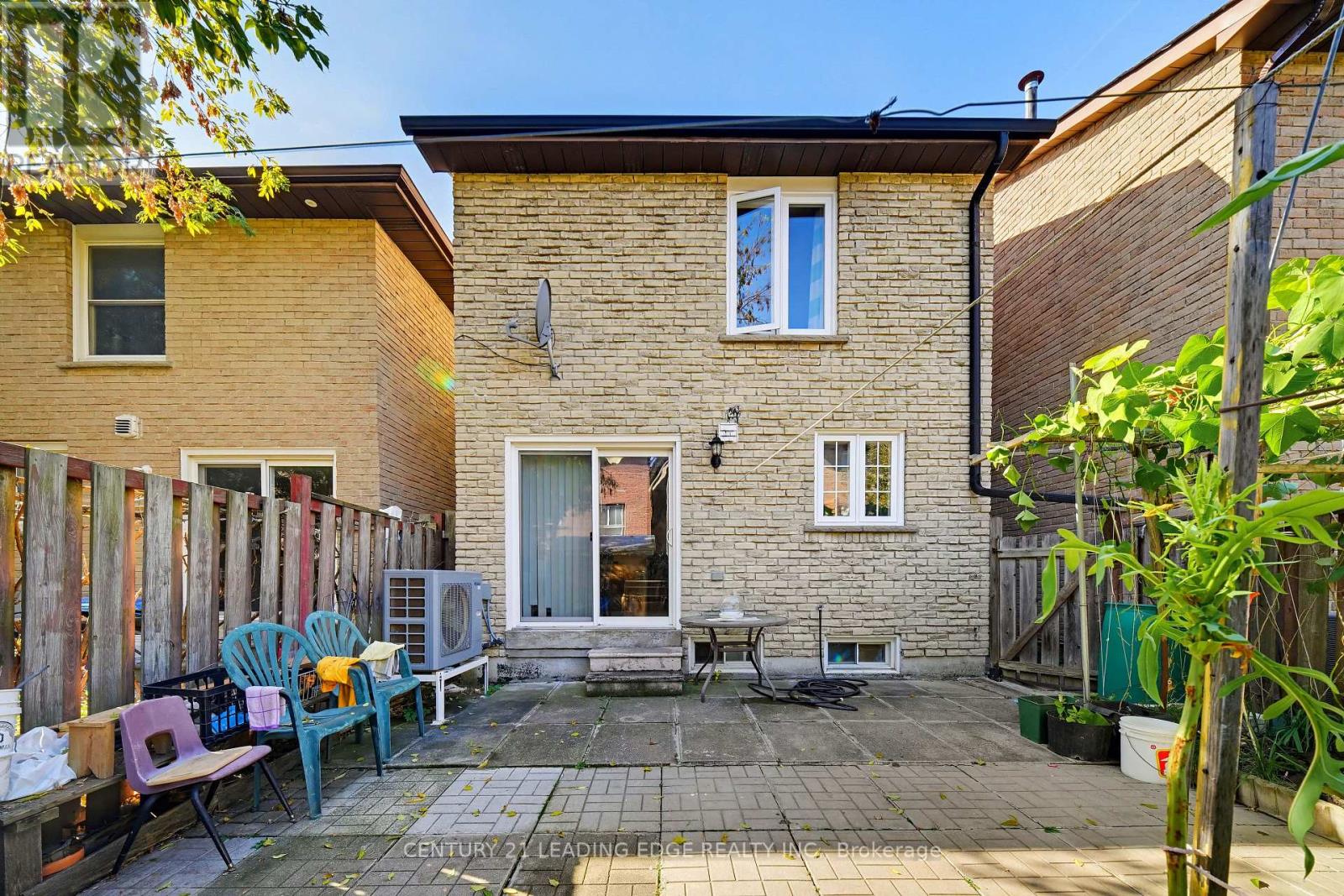 25 Croxley Green, Markham, Ontario  L3R 3T5 - Photo 41 - N14117596