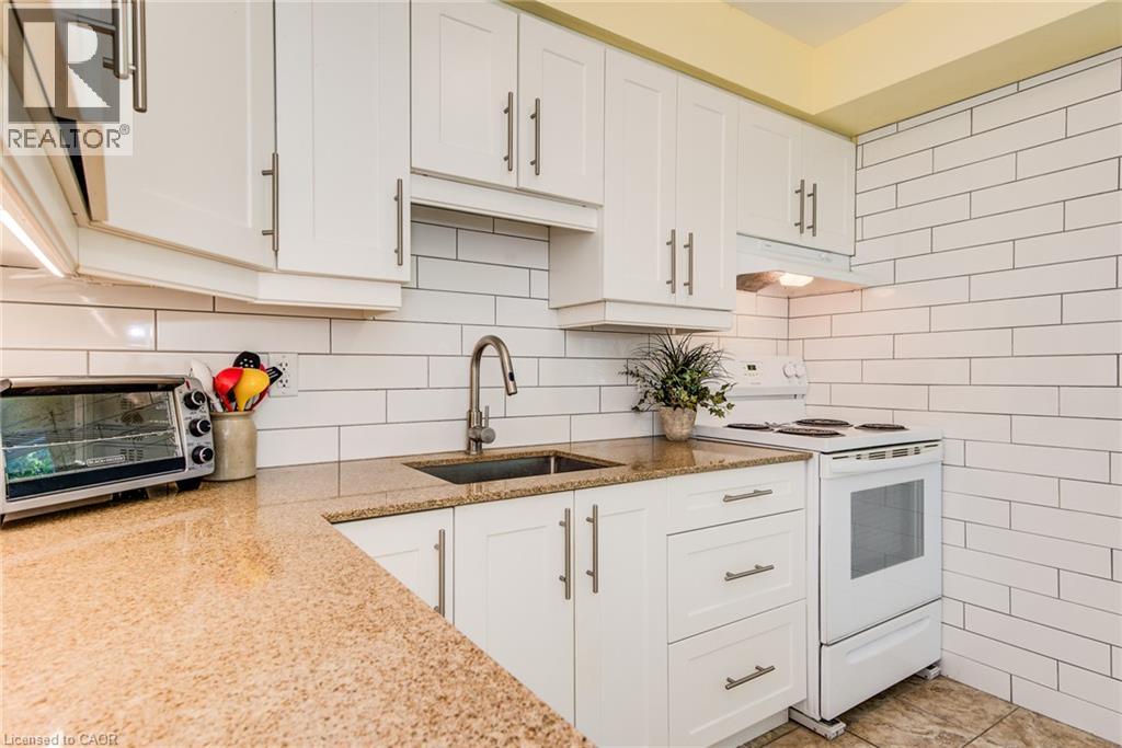 32 Mowat Boulevard Unit# 25, Kitchener, Ontario  N2E 1X4 - Photo 19 - 40873283