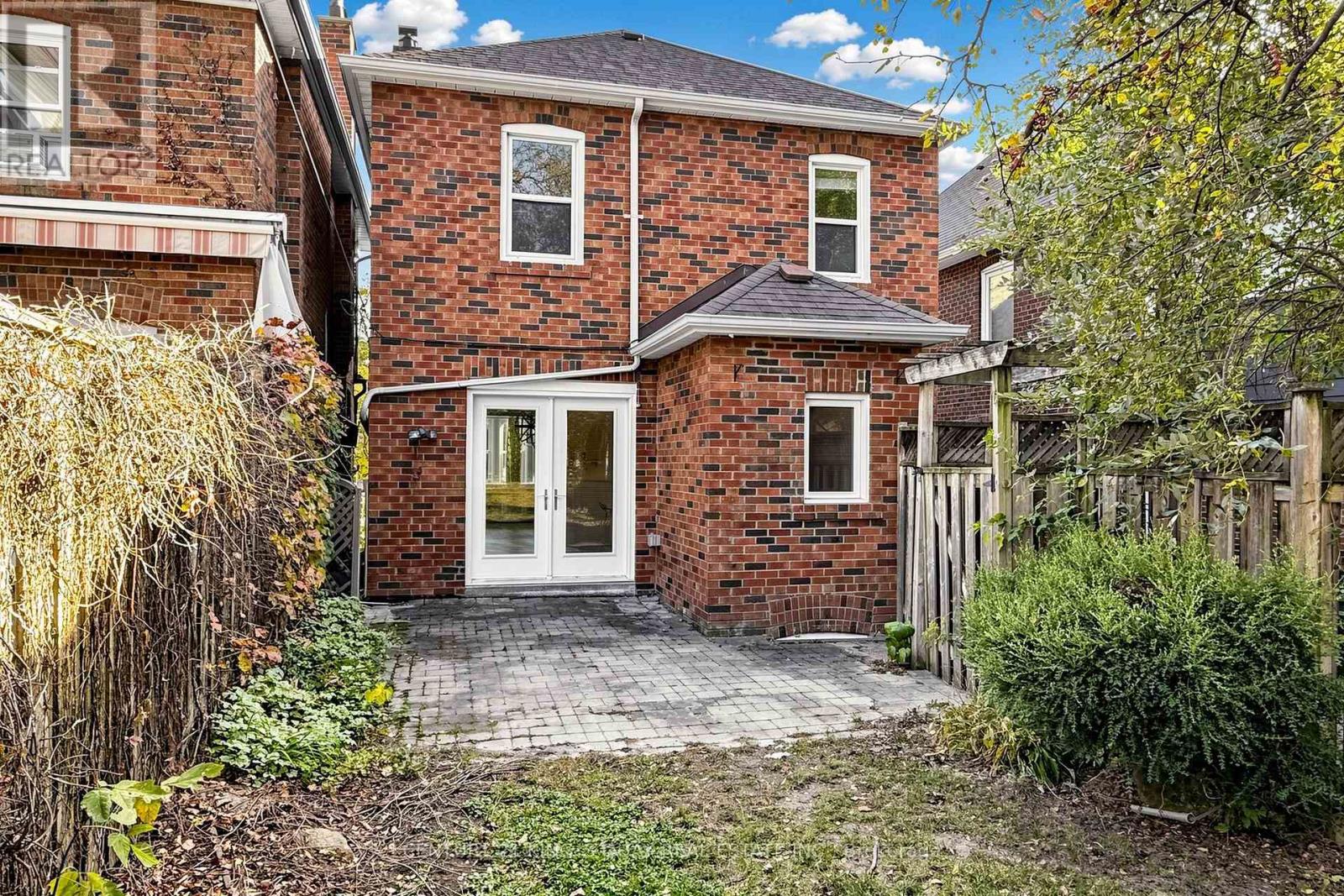 32 Crestview Road, Toronto, Ontario  M5N 1H6 - Photo 42 - C14101644
