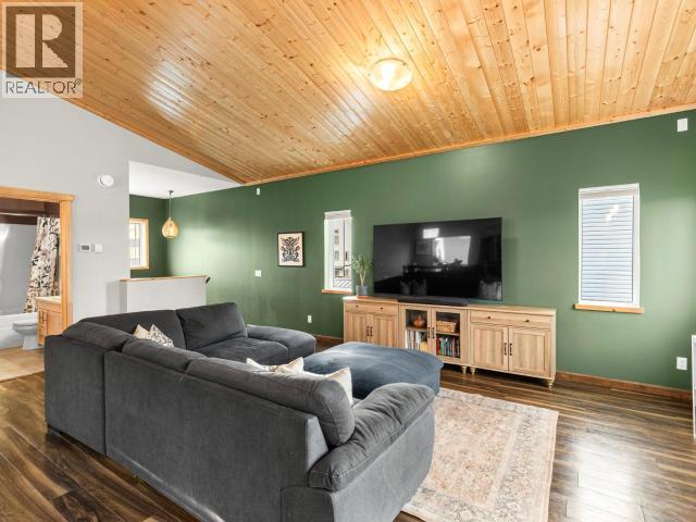 17 Chakawana Lane, Whitehorse, Yukon Y1A 0N4 - Photo 14 - 17777