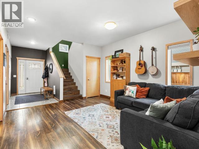 17 Chakawana Lane, Whitehorse, Yukon Y1A 0N4 - Photo 5 - 17777