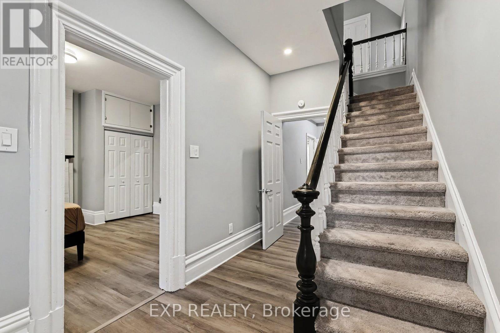 B - 419 Besserer Street, Ottawa, Ontario  K1N 6B9 - Photo 5 - X14117582