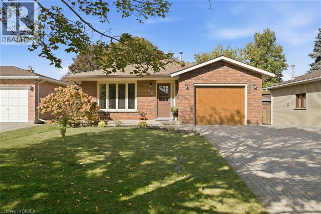 12 SPARTAN Drive, Brantford, Ontario