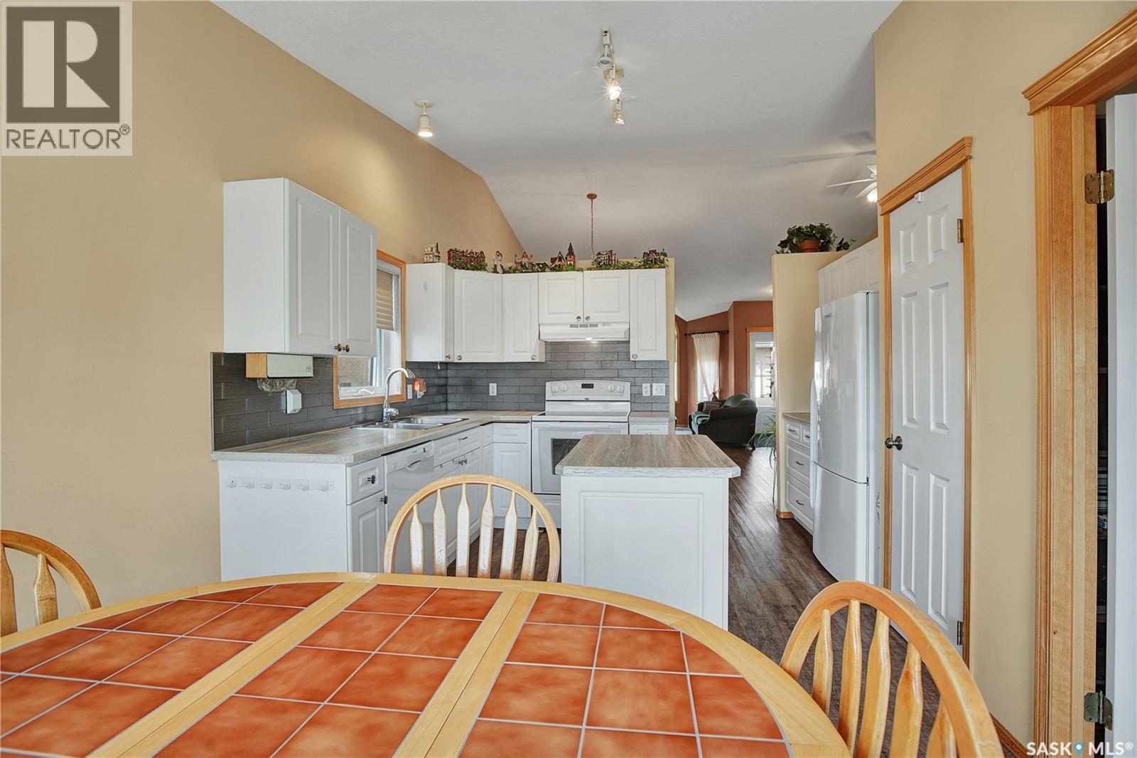 3 135 Pinehouse Drive, Saskatoon, Saskatchewan  S7K 5W1 - Photo 14 - SK051987