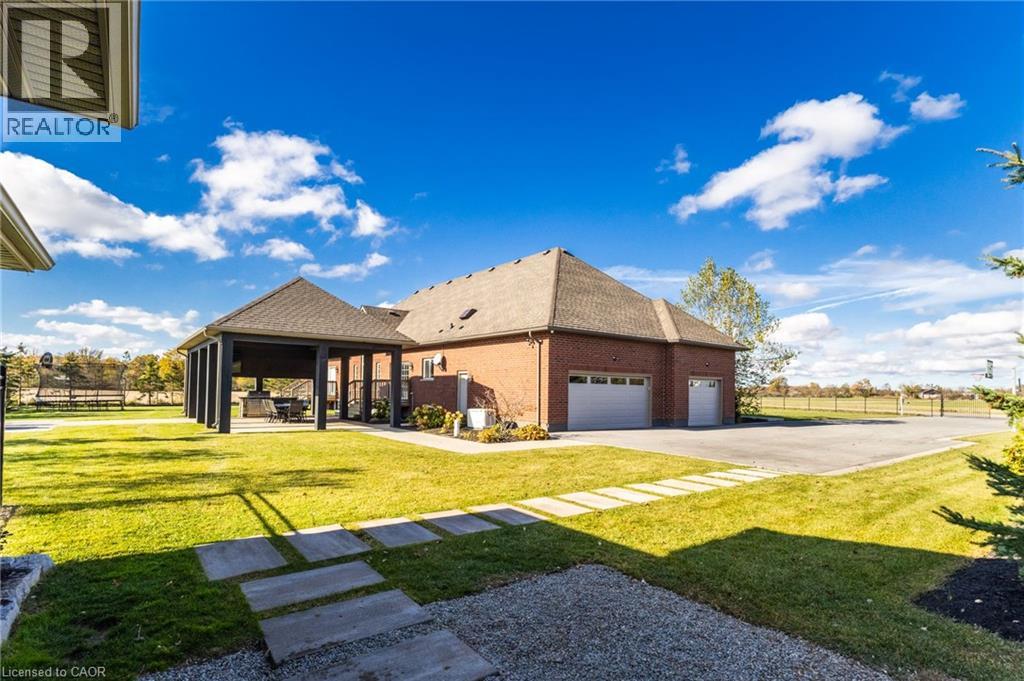455 Bell Road, Binbrook, Ontario  L0R 1C0 - Photo 37 - 40873950