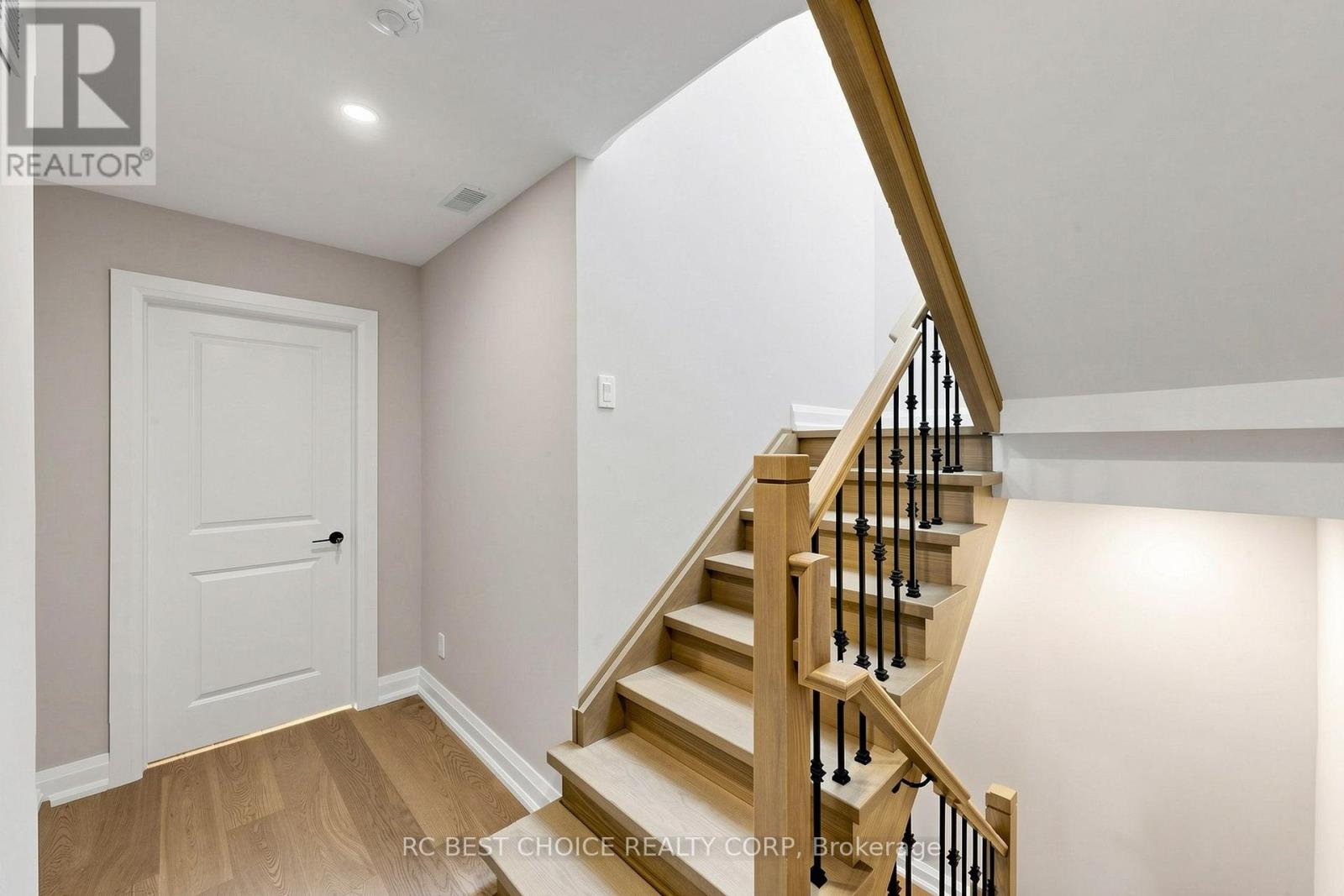 113 Grenfell Street, Oshawa, Ontario  L1J 4W1 - Photo 7 - E13840212