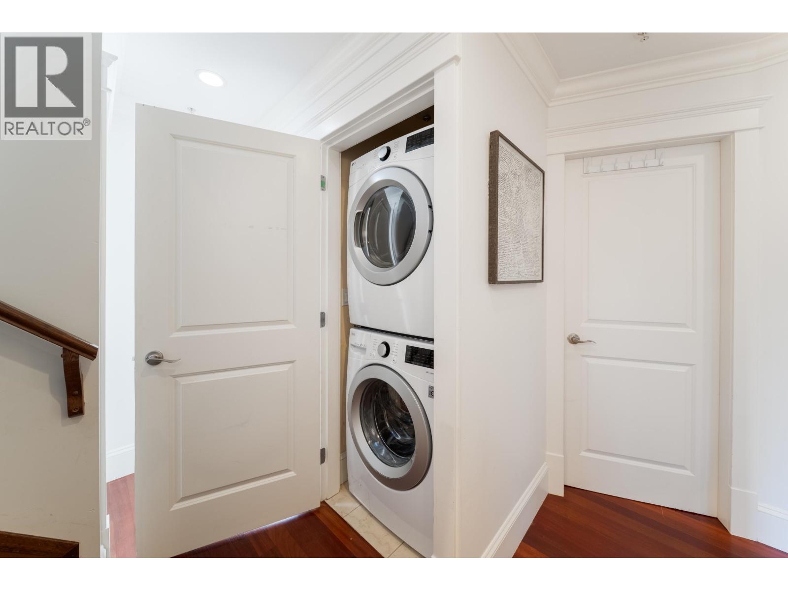 2418 St. Catherines Street, Vancouver, British Columbia  V5T 3X9 - Photo 23 - R3178422