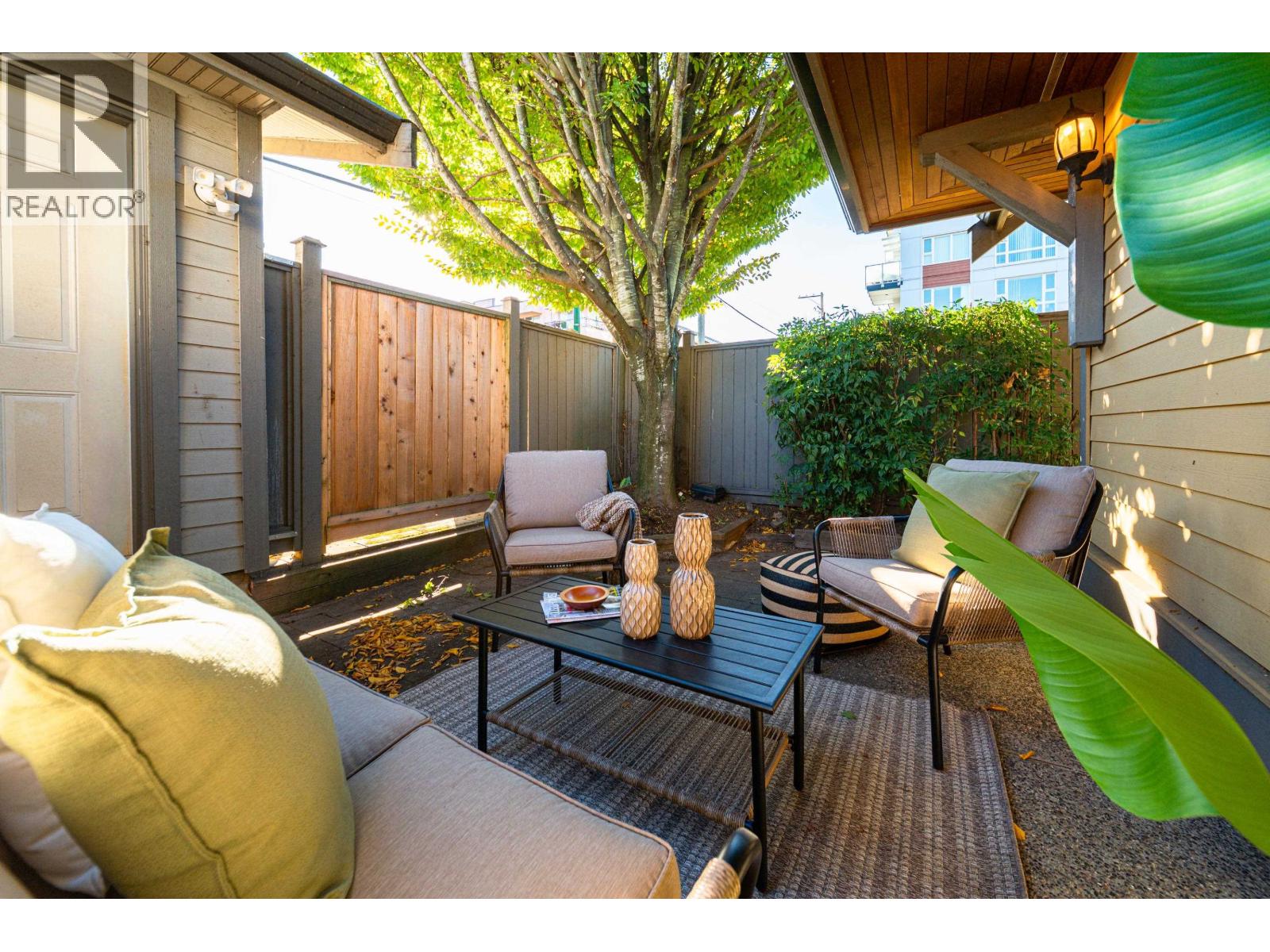 2418 St. Catherines Street, Vancouver, British Columbia  V5T 3X9 - Photo 8 - R3178422
