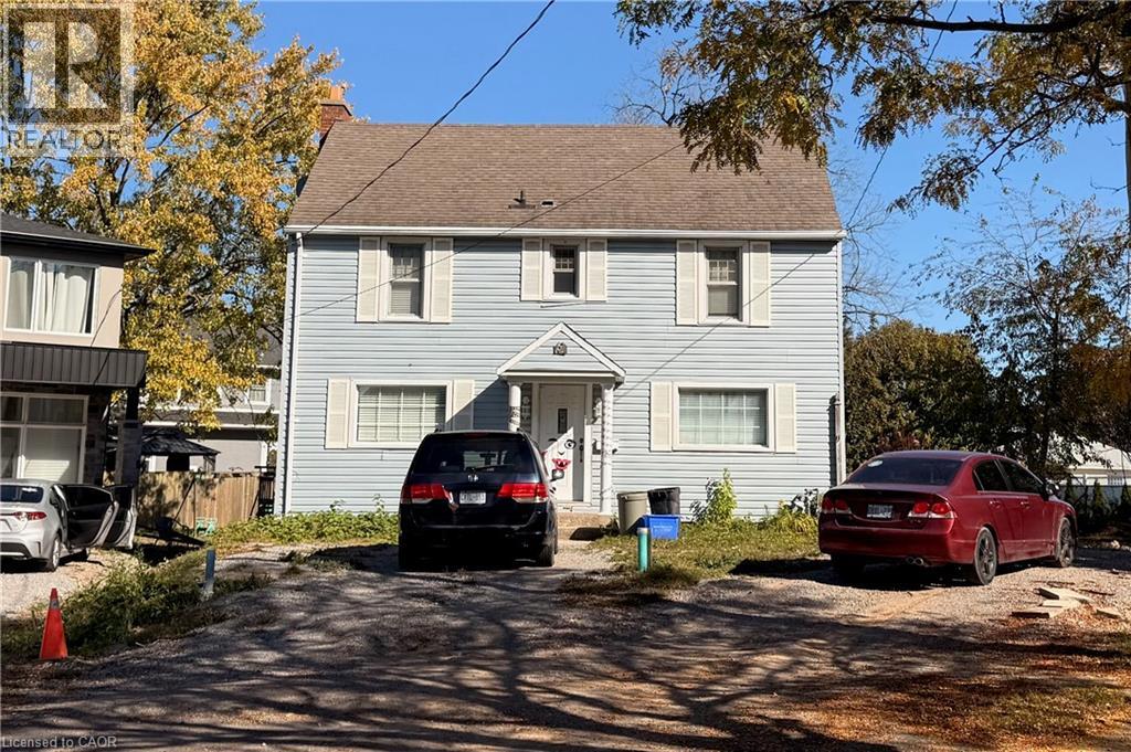 24 WALNUT Street, Welland, Ontario