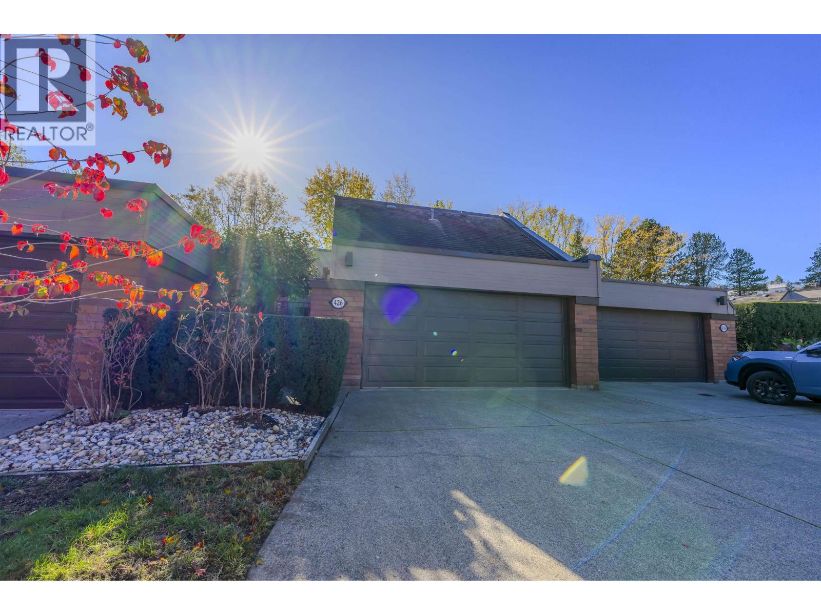 426 GREENSBORO PLACE