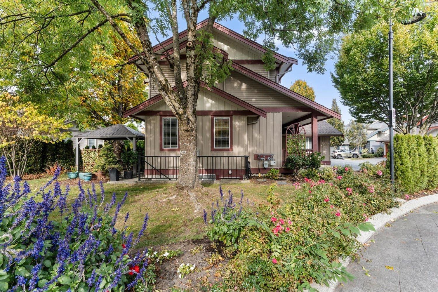 42 45545 TAMIHI WAY|Garrison Crossing