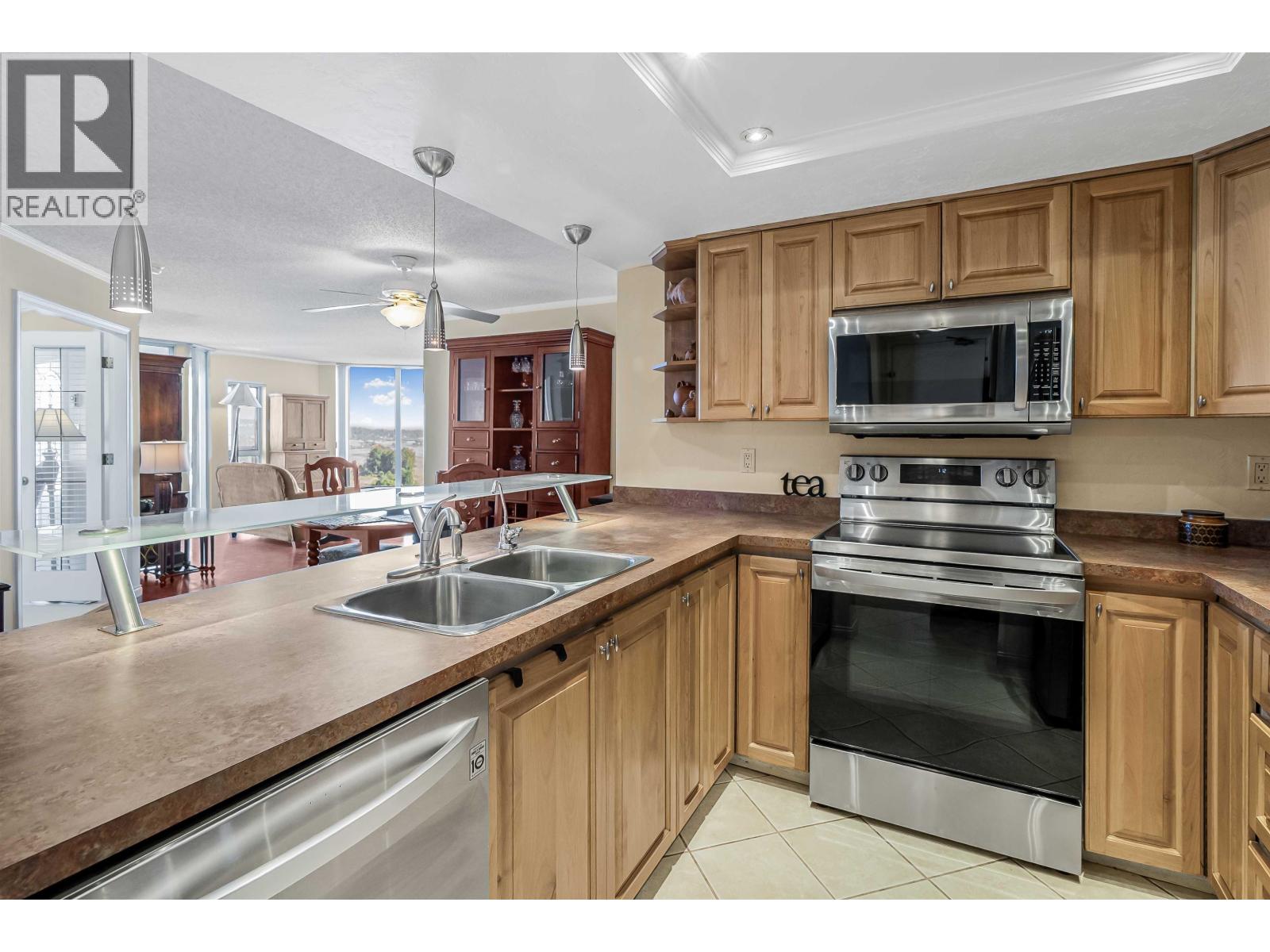 1603 69 Jamieson Court, New Westminster, British Columbia  V3L 5R3 - Photo 11 - R3178391