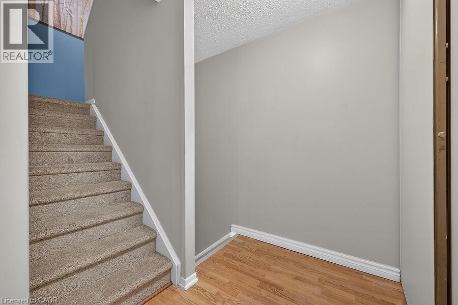 63 Fonthill Road Unit# 3, Hamilton, Ontario L9C 6T1 - Photo 17 - 40874060