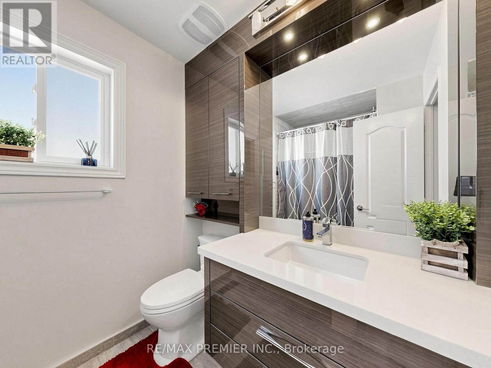 31 Rocksprings Avenue, Richmond Hill, Ontario  L4S 1R2 - Photo 20 - N14117630