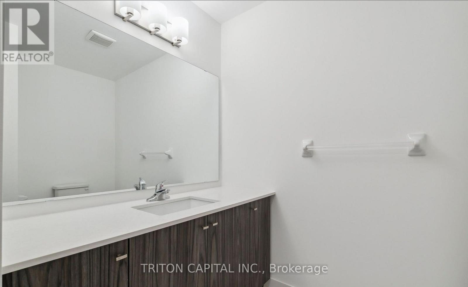 Upper - 75 Wheatfield Road, Barrie, Ontario  L9J 0C2 - Photo 21 - S13868630