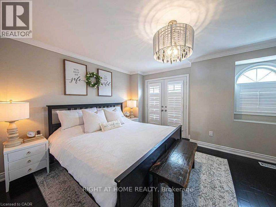 2468 Scholars Common, Burlington, Ontario  L7P 2W2 - Photo 8 - 40874131