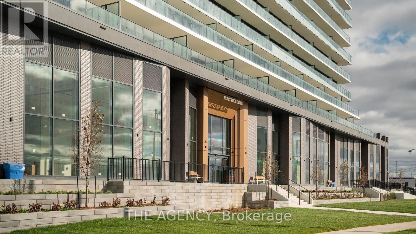2608 - 15 Skyridge Drive, Brampton, Ontario  L6P 4S3 - Photo 2 - W14117678