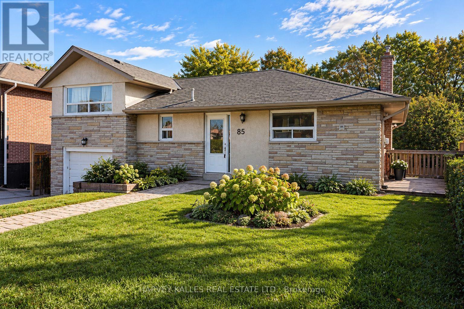 85 Letchworth Crescent, Toronto, Ontario  M3M 1Z1 - Photo 6 - W14117692
