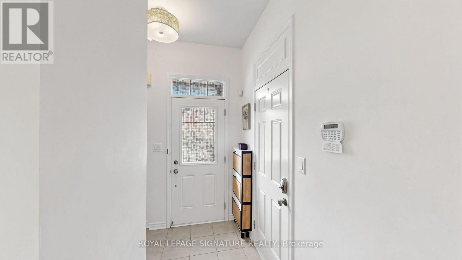 426 Clarkson Gate, Milton, Ontario  L9E 0B7 - Photo 14 - W14117696