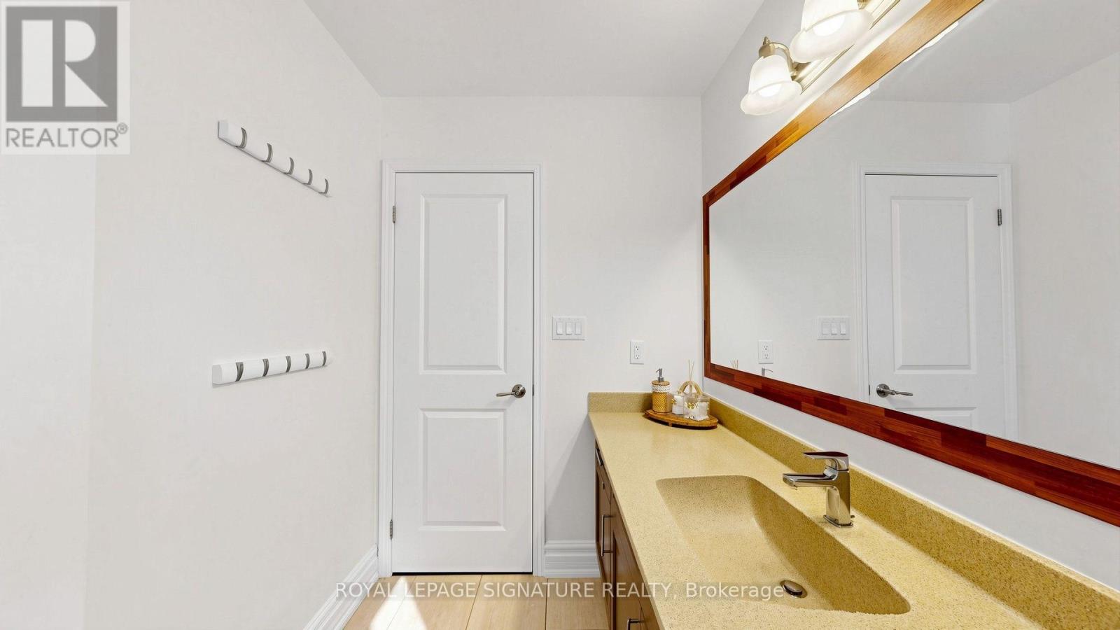 426 Clarkson Gate, Milton, Ontario  L9E 0B7 - Photo 21 - W14117696