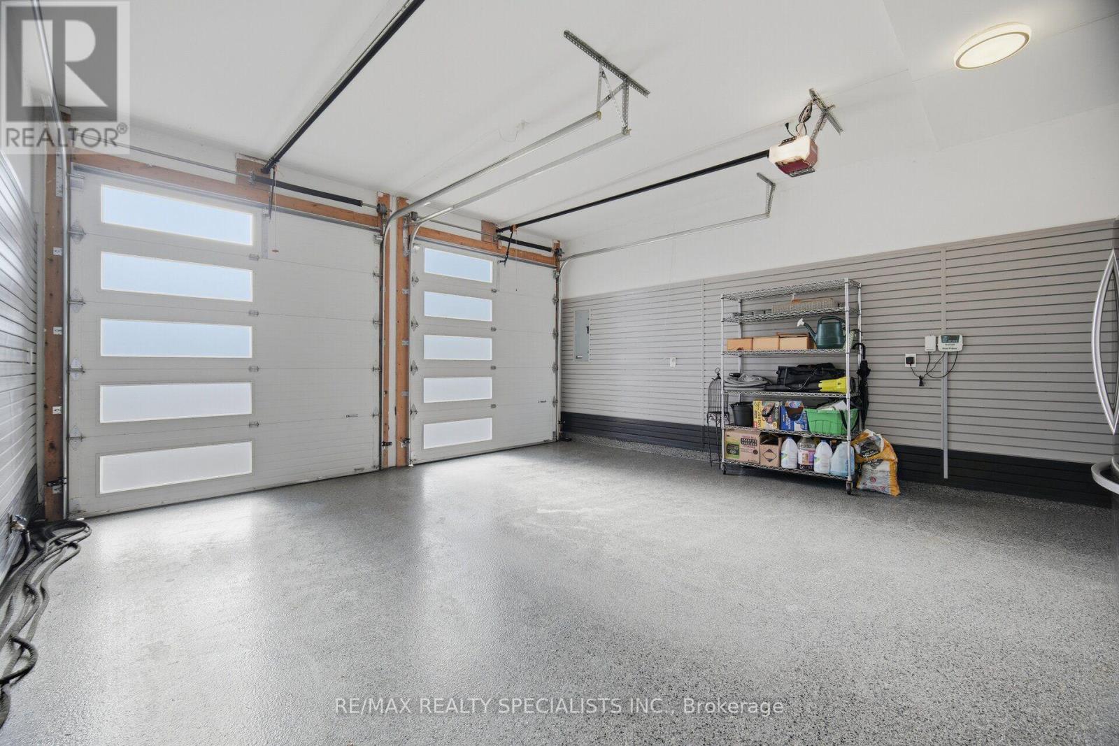 2107 Lakeshore Road W, Oakville, Ontario  L6L 1G6 - Photo 44 - W14117700