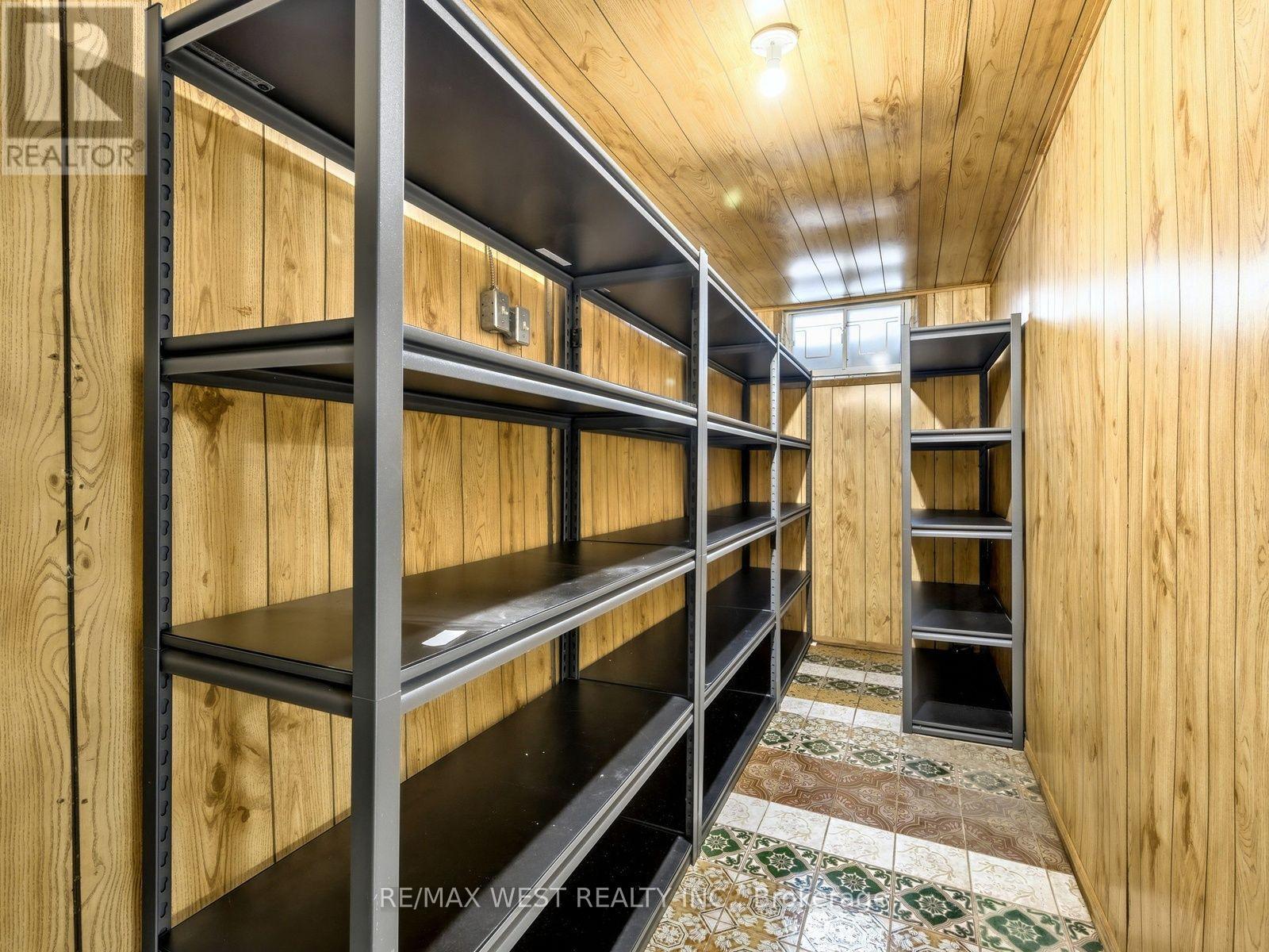 49 Dynevor Road, Toronto, Ontario  M6E 3W7 - Photo 32 - W14117722