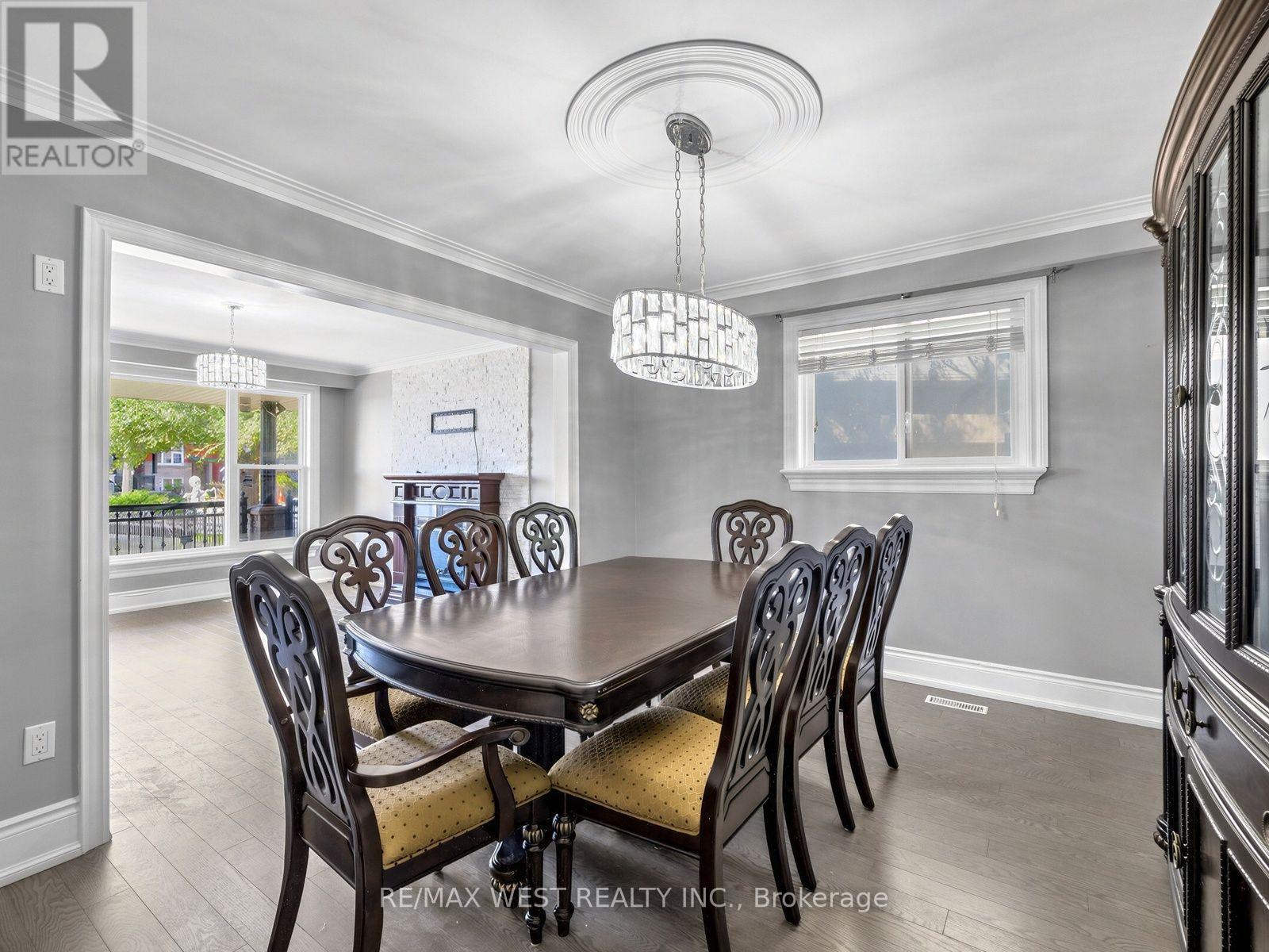 49 Dynevor Road, Toronto, Ontario  M6E 3W7 - Photo 9 - W14117722