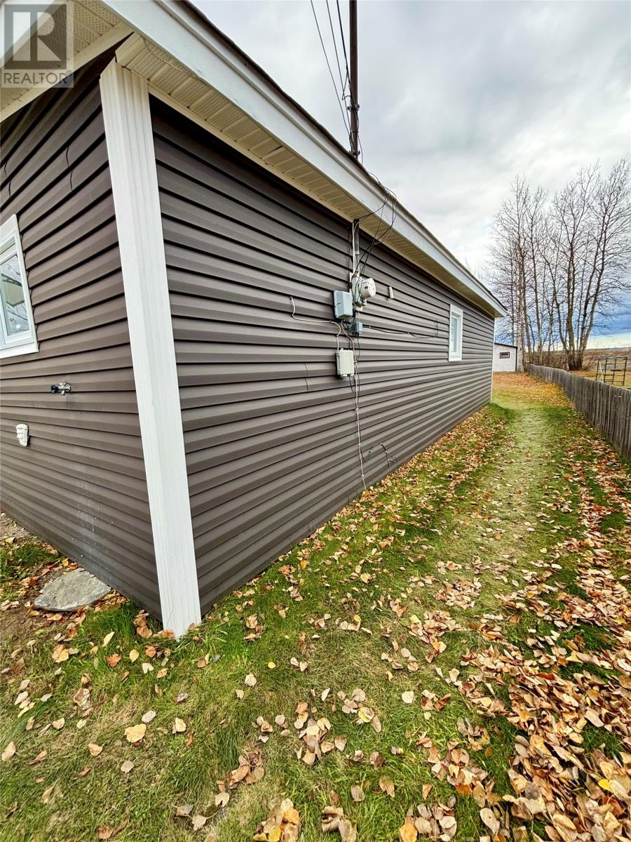 7 Tenth Street, Goose Bay — photo 4