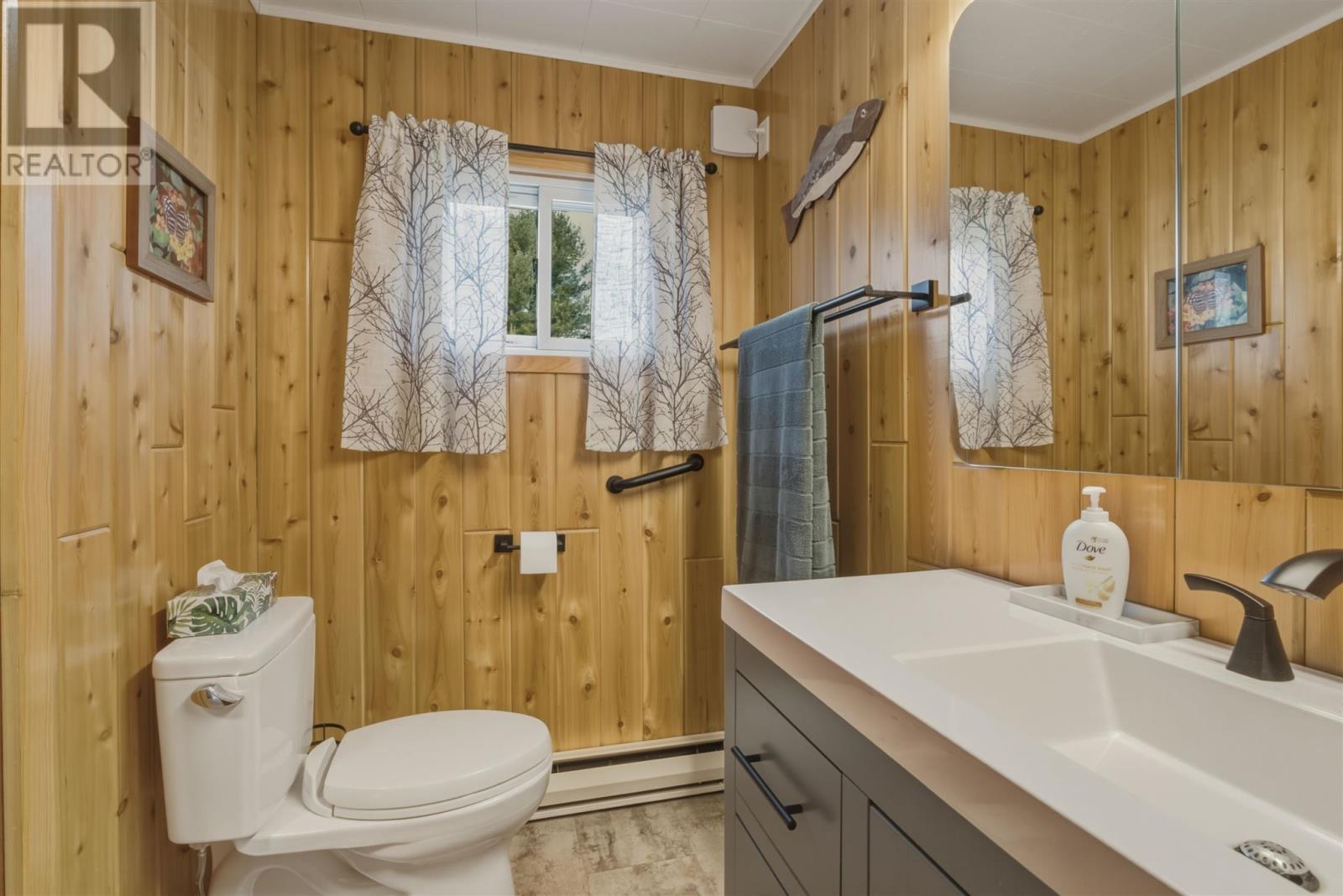 11 King St, Iron Bridge, Ontario P0R 1H0 - Photo 27 - SM262974