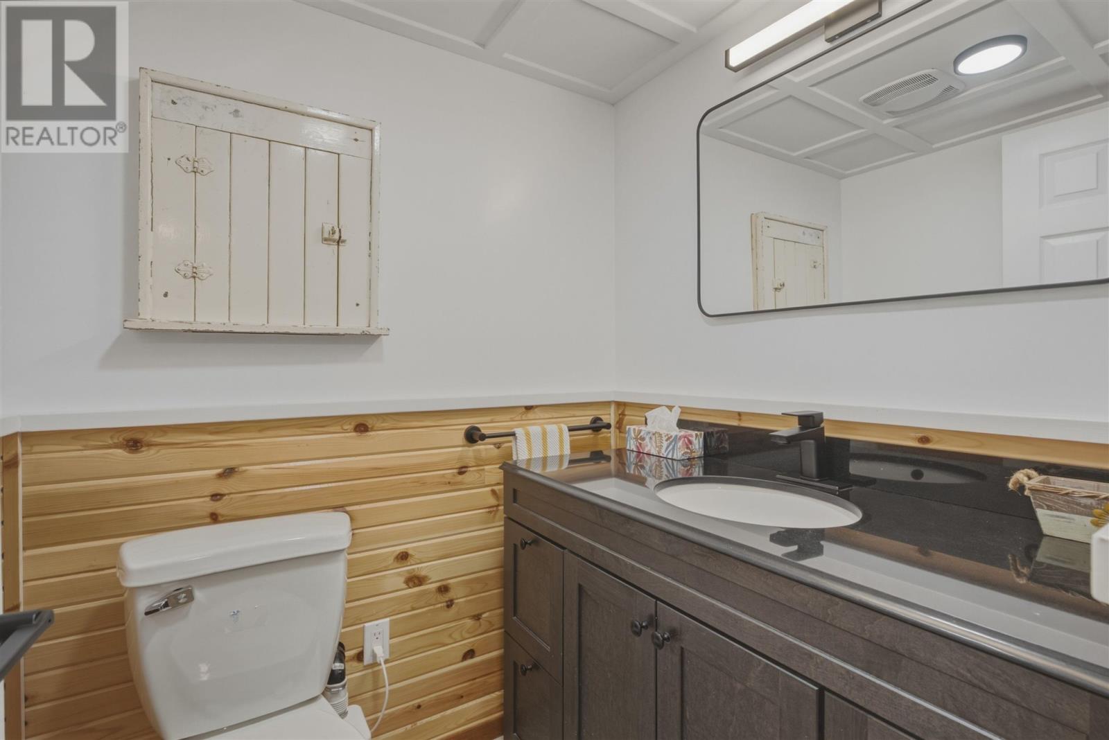 11 King St, Iron Bridge, Ontario P0R 1H0 - Photo 37 - SM262974