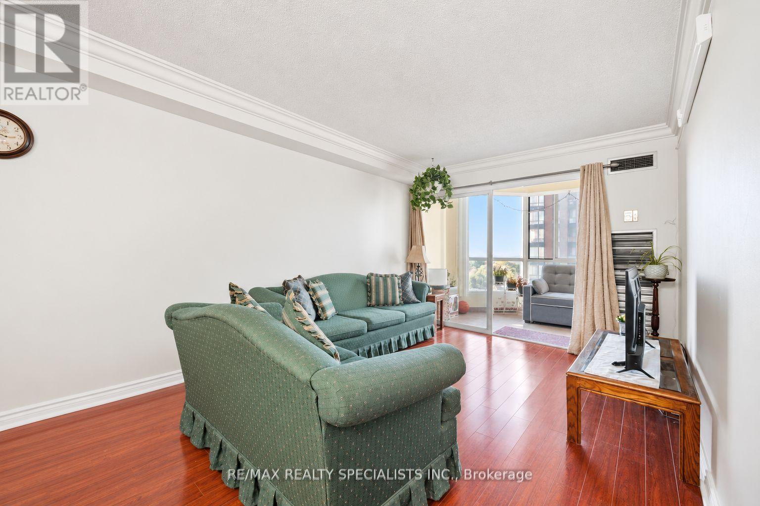 813 - 145 Hillcrest Avenue, Mississauga, Ontario  L5B 3Z1 - Photo 14 - W14116412