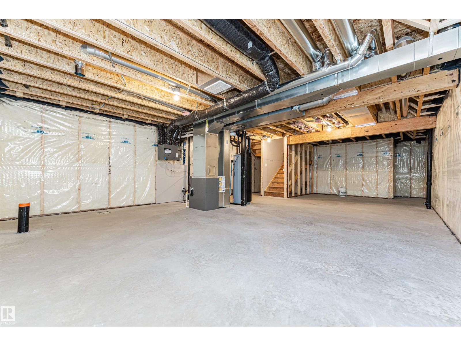 2308 160 ST SW