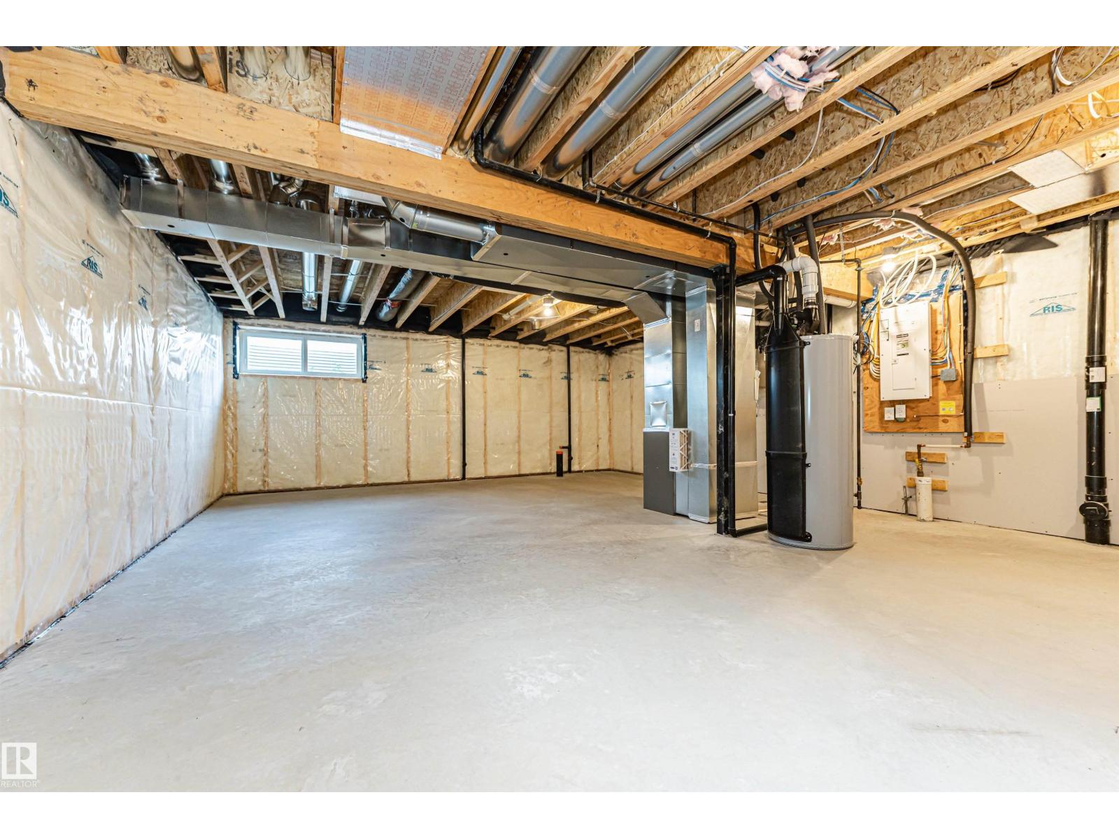 2308 160 ST SW