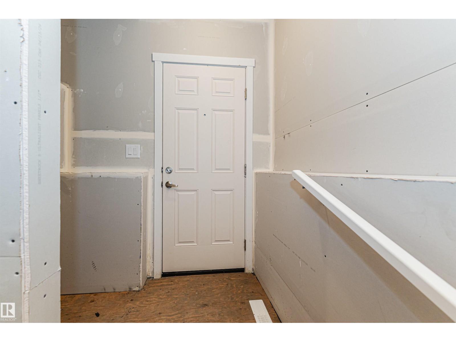 2308 160 ST SW