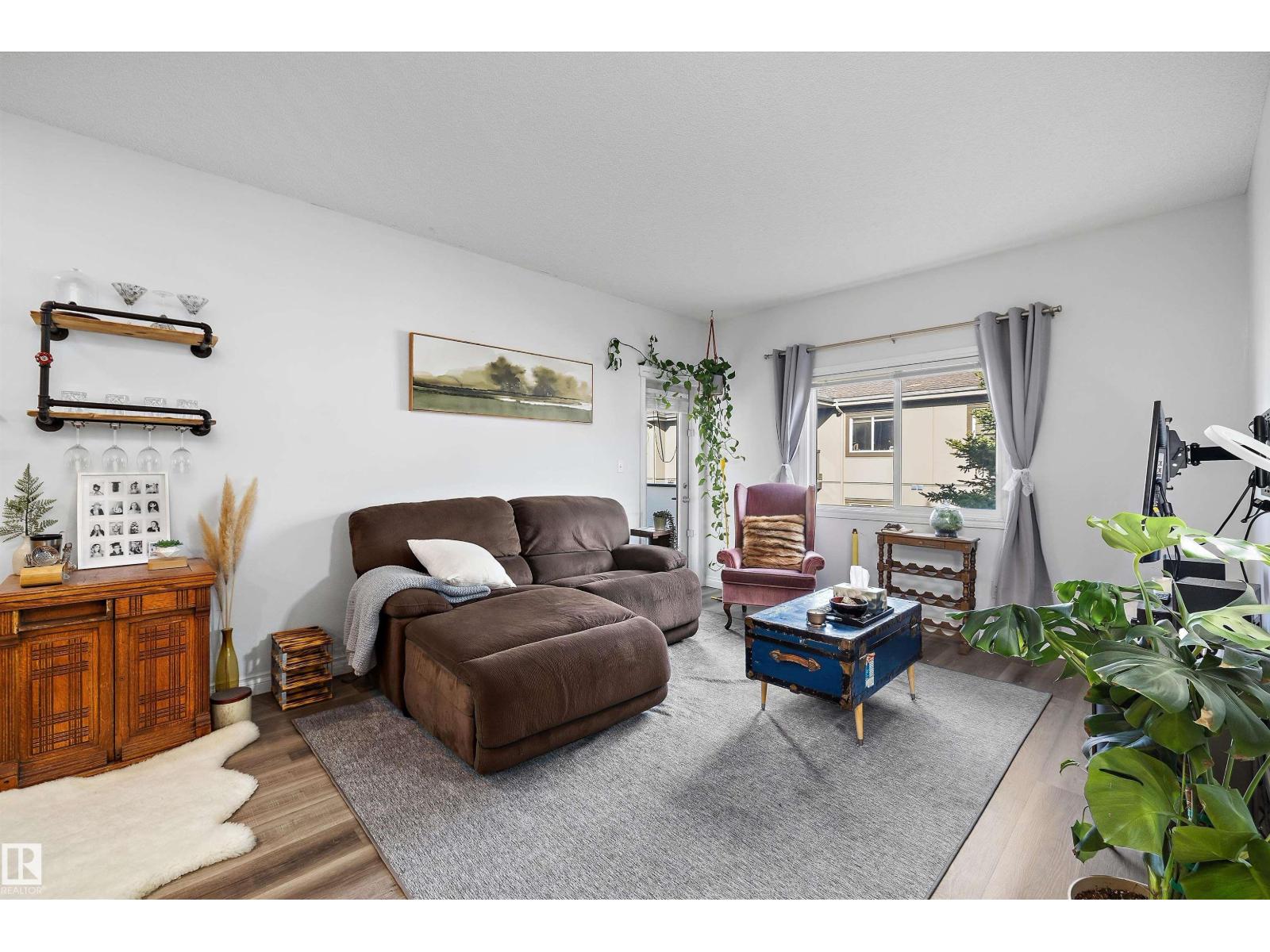 #405 304 LEWIS ESTATES BV NW