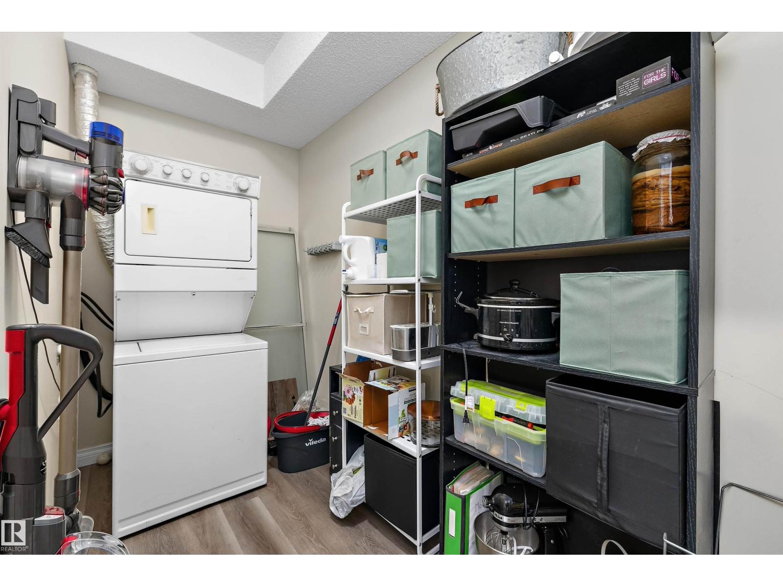 #405 304 LEWIS ESTATES BV NW