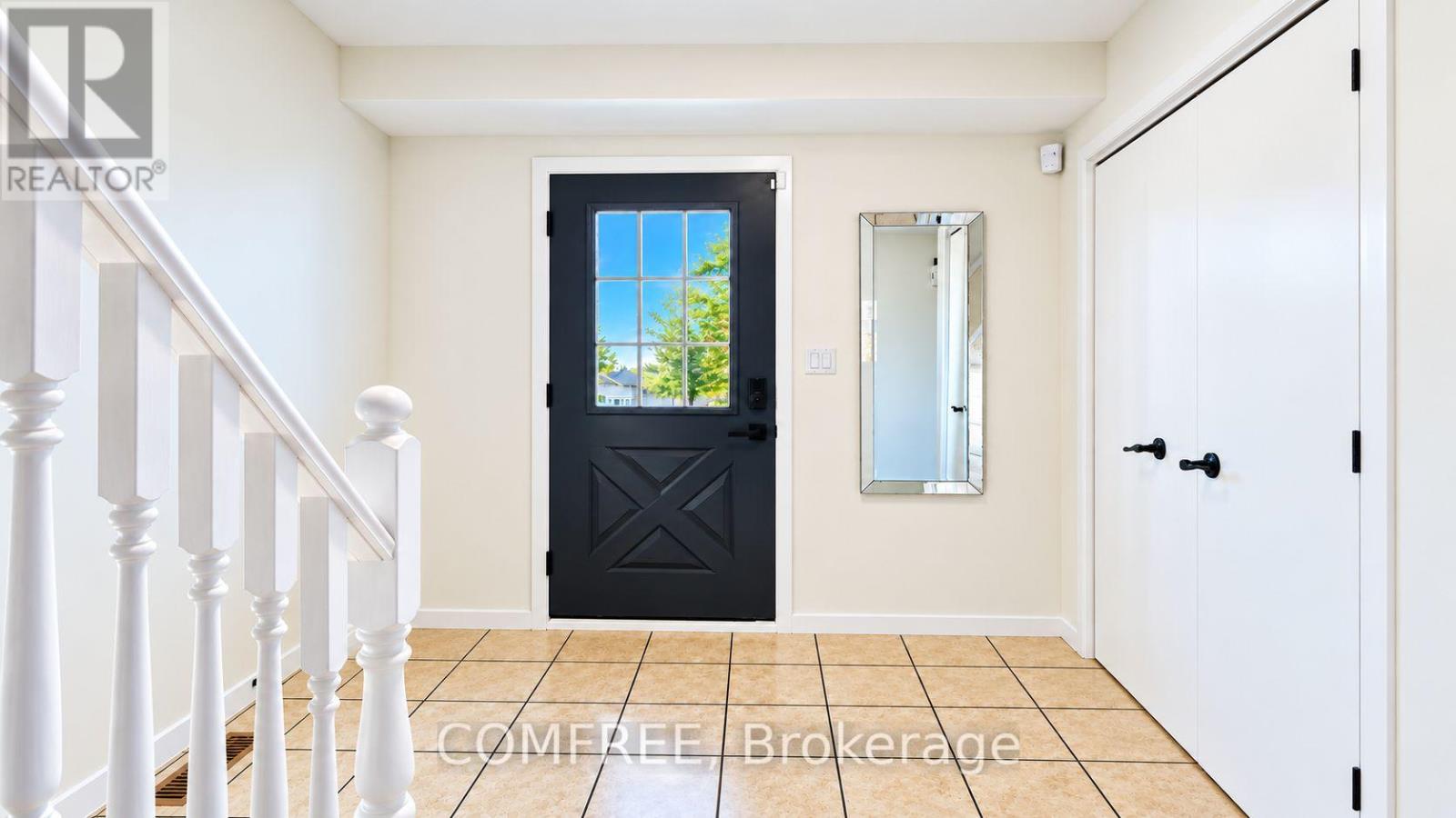 5735 Deerbrook Street, Niagara Falls, Ontario  L2G 7V7 - Photo 3 - X14117782