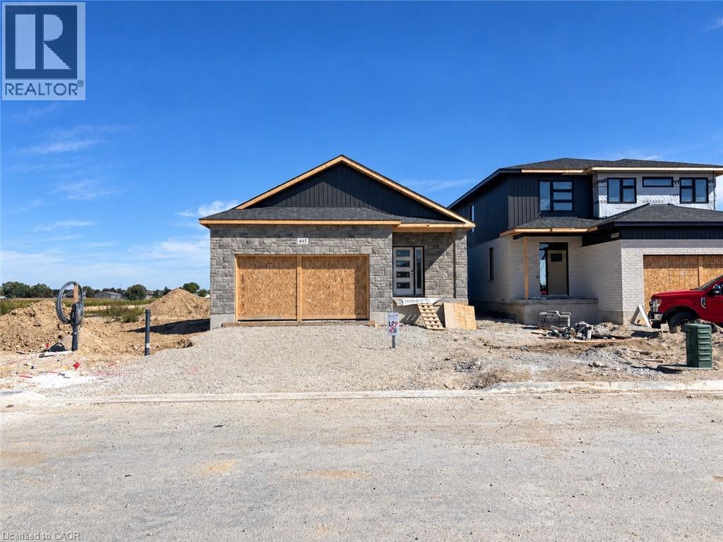 445 Featherstone Street E, Listowel, Ontario  N4W 3C2 - Photo 1 - 40874118