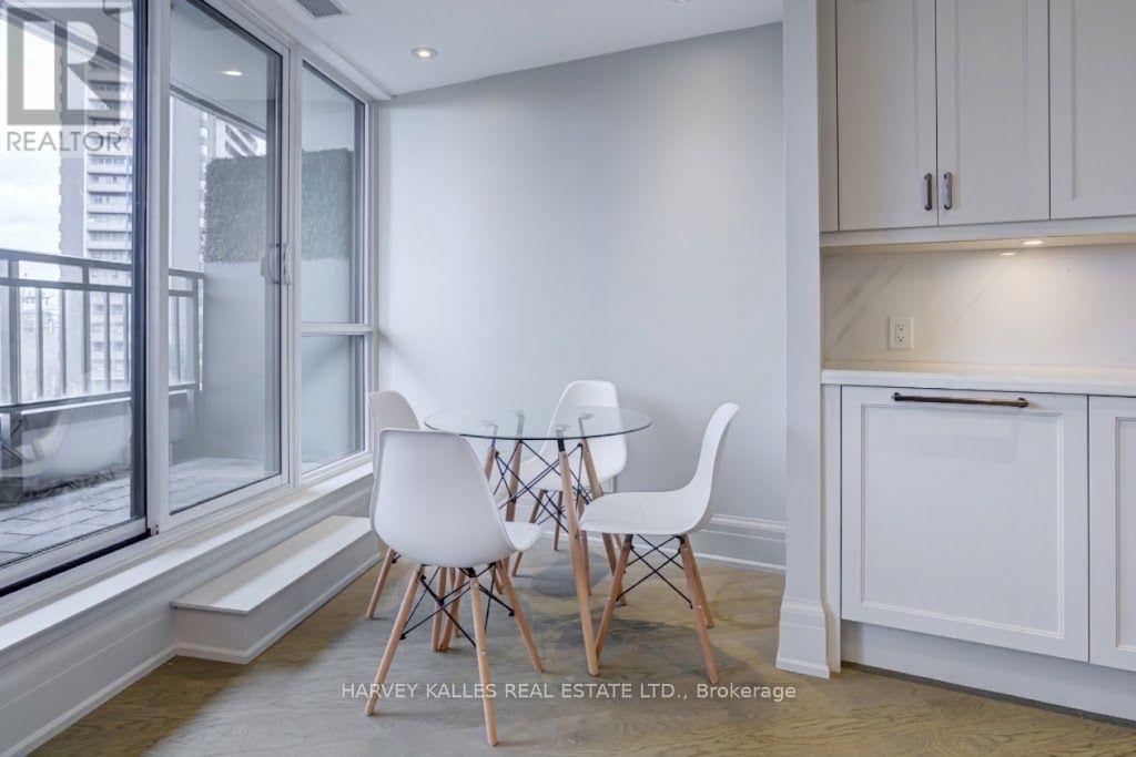 302 - 181 Davenport Road, Toronto, Ontario  M5R 1J1 - Photo 9 - C14117812