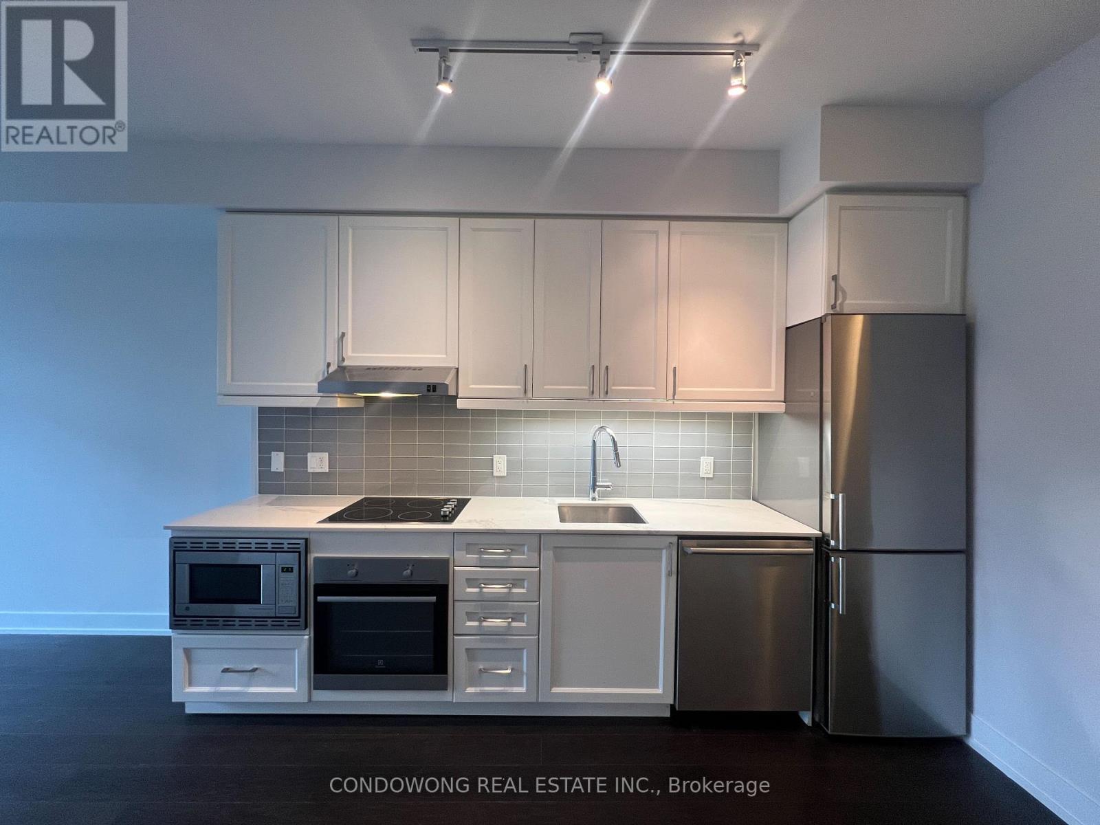 325 - 7 Kenaston Gardens, Toronto, Ontario  M2K 0E9 - Photo 2 - C14117882