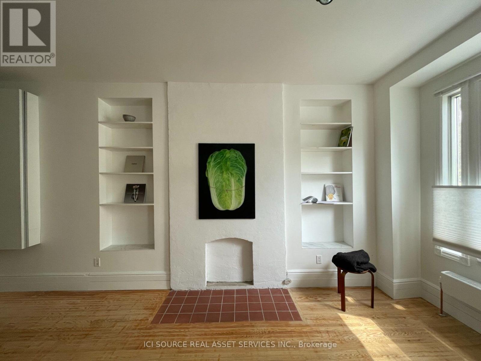 2 - 60 Beverley Street, Toronto, Ontario  M5T 1X9 - Photo 2 - C14117926