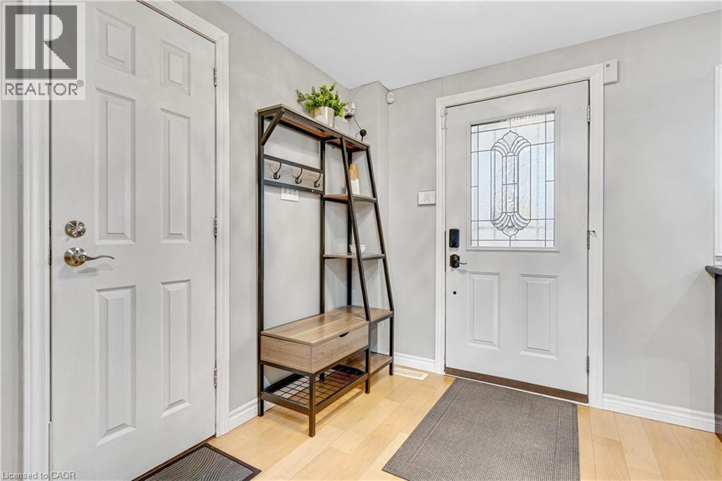 98 Barnicke Drive, Cambridge, Ontario  N3C 3M4 - Photo 9 - 40873320