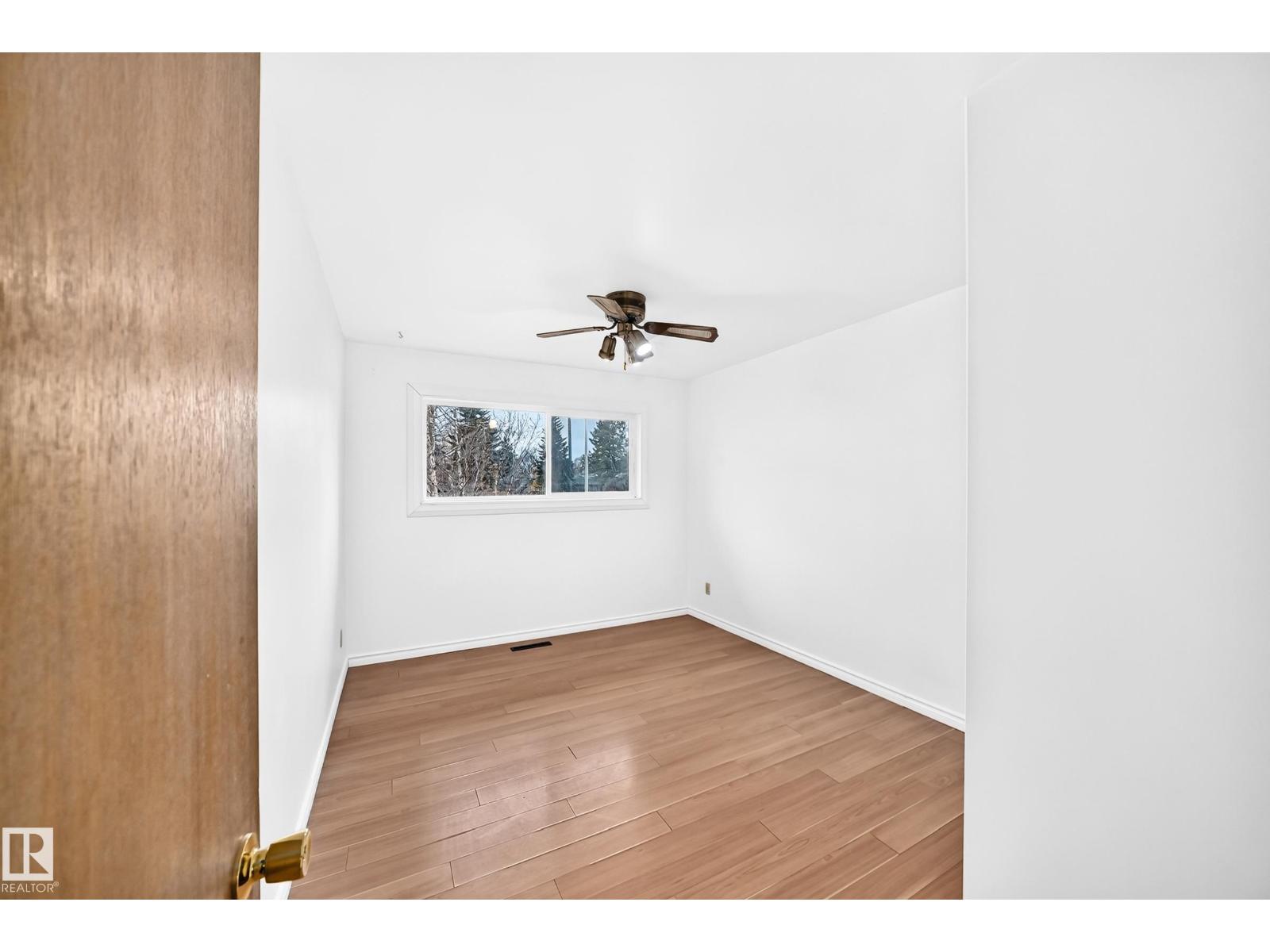16006 87 AV NW