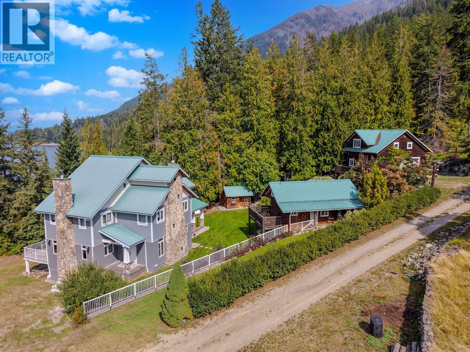 12035 3A Highway Boswell, BC V0B1A3_3