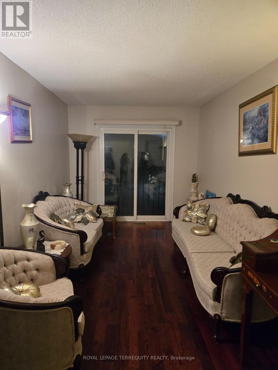 34 - 4635 Regents Terrace, Mississauga, Ontario  L5R 1X4 - Photo 4 - W14117924
