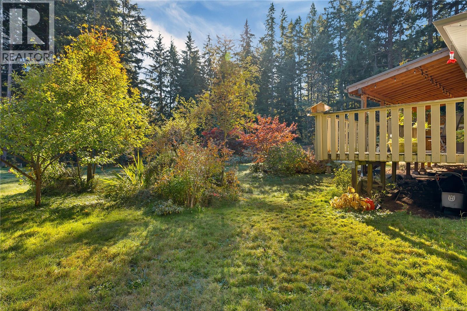 1492 Hyacinthe Bay Rd