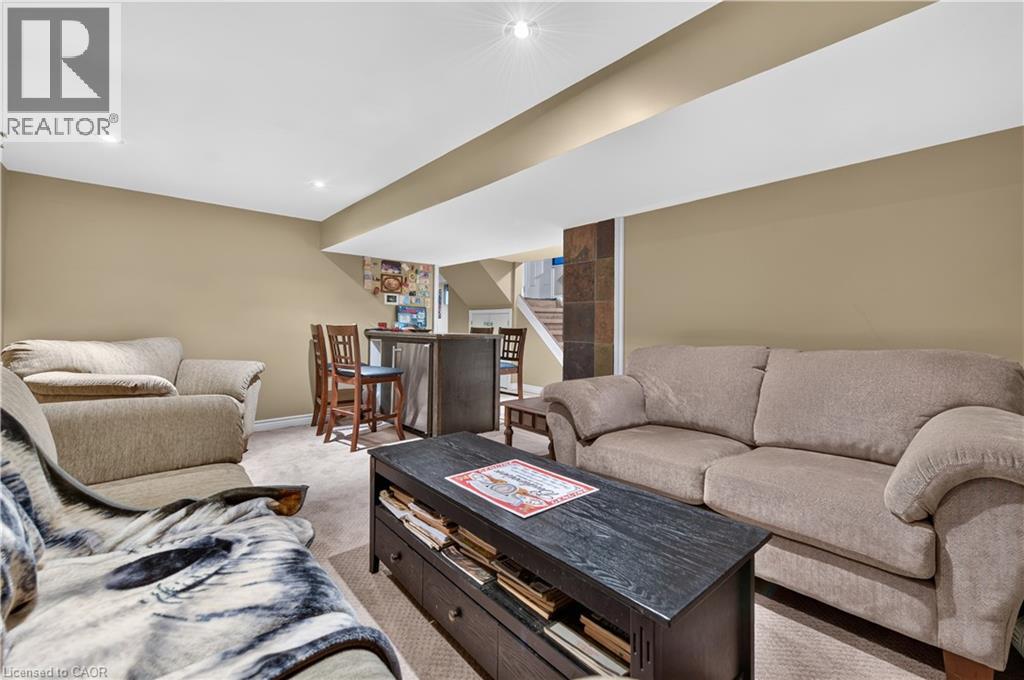 304 East 19th Street, Hamilton, Ontario  L9A 4S7 - Photo 33 - 40873703