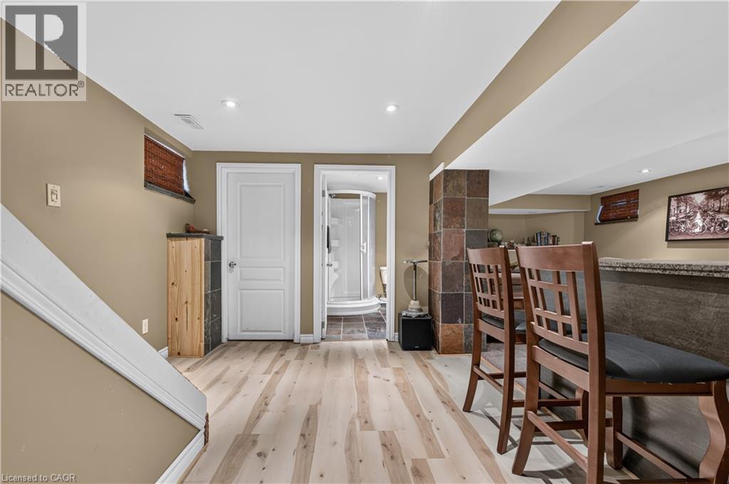 304 East 19th Street, Hamilton, Ontario  L9A 4S7 - Photo 29 - 40873703