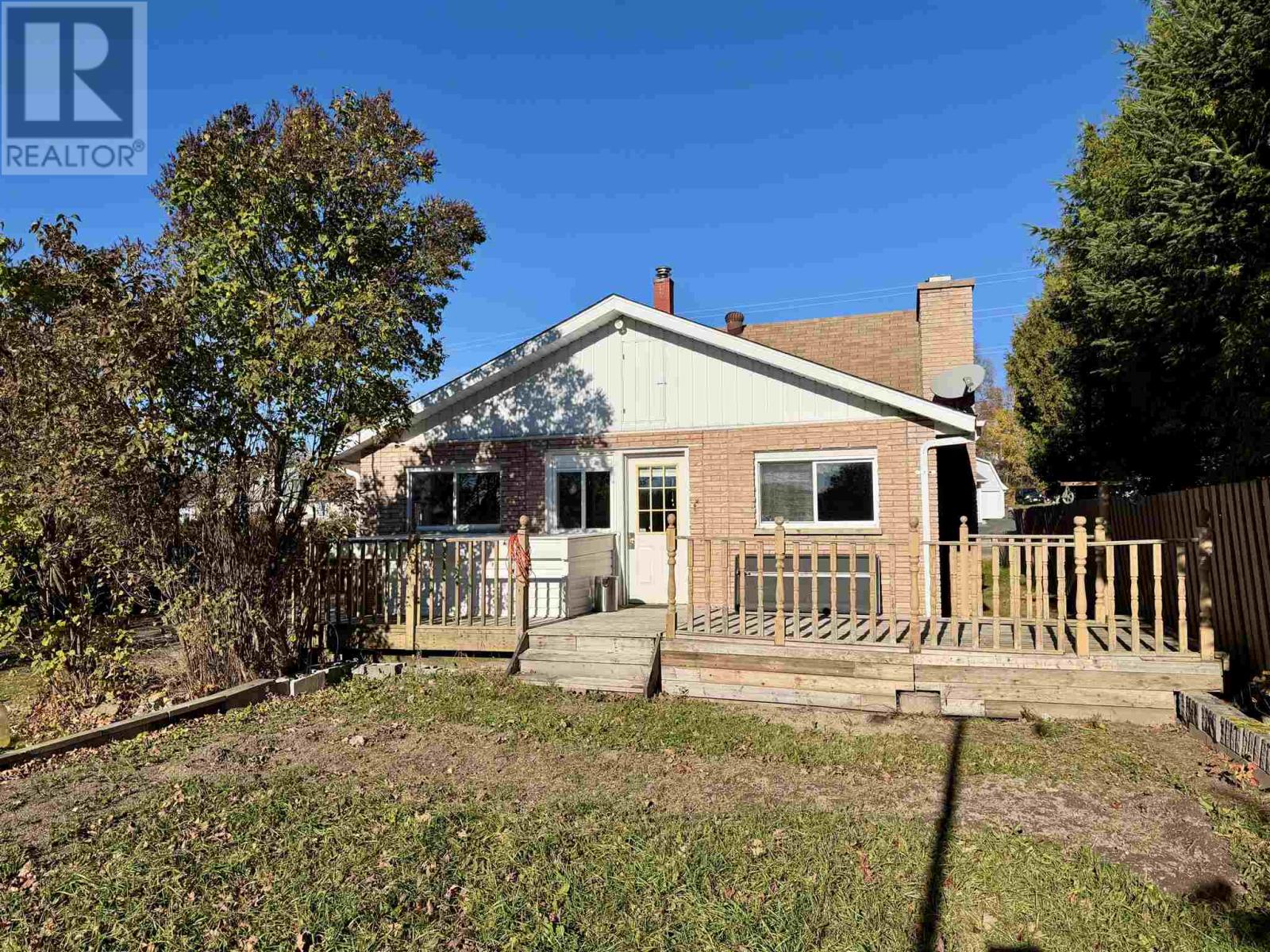 221 Hillside DR S, Elliot Lake, Ontario