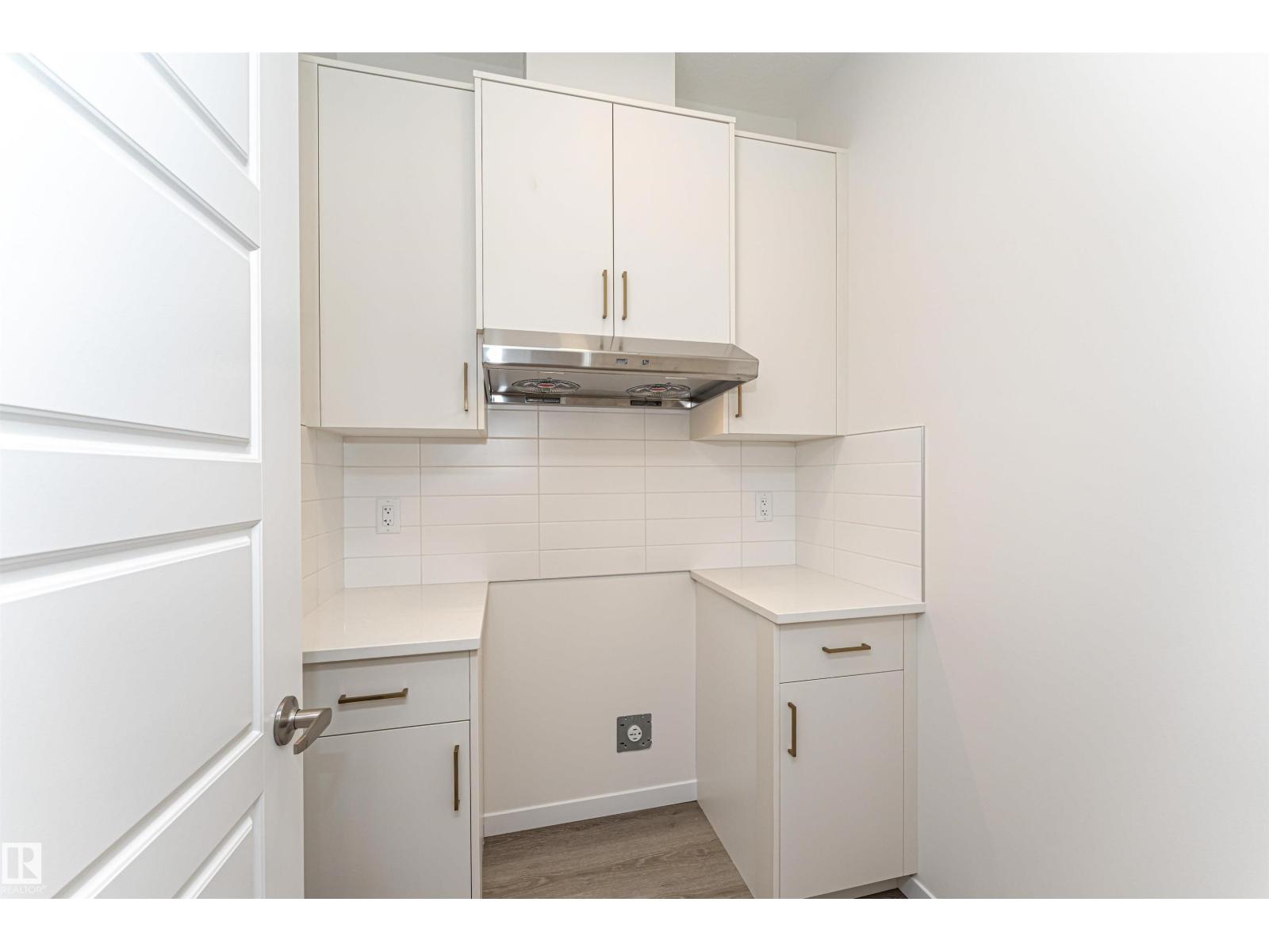 6276 180 Av NW, Edmonton, Alberta  T5Y 4L8 - Photo 7 - E4514323